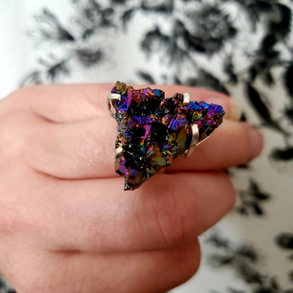 New Titanium Druzy 925 Silver Ring. - Picture 6 of 8